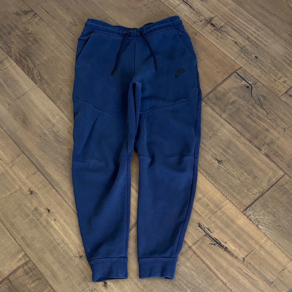 Nike Tech fleeceNavy Blue Sweatpants size Small